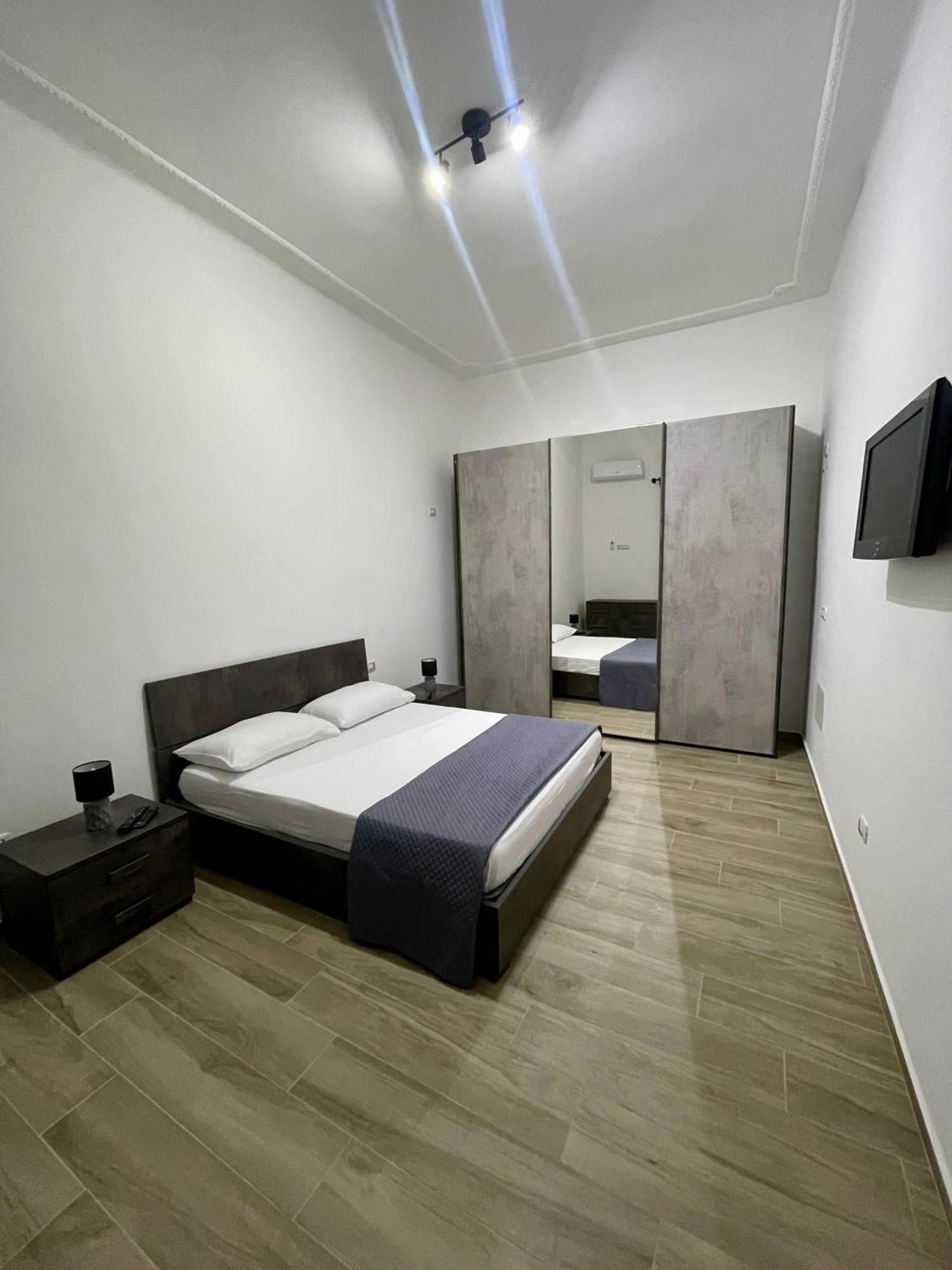 Cristina Home San Pietro Vernotico Kültér fotó